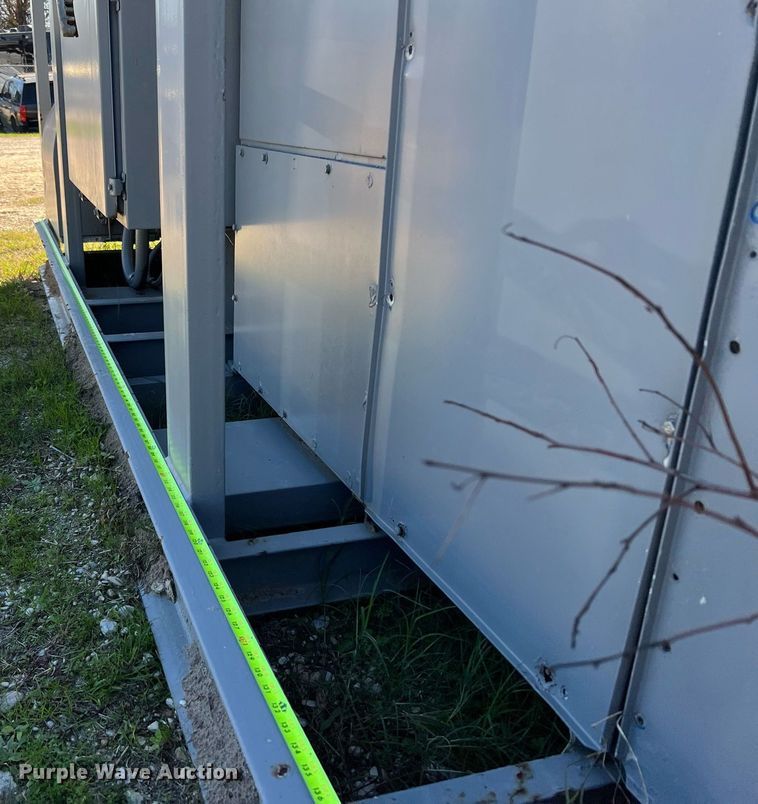 image for item DQ2330 1995 CargoCaire HC-9000-SEA  HVAC unit