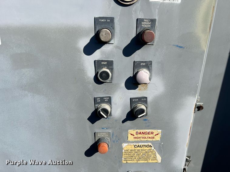 image for item DQ2331 1995 CargoCaire HC-9000-SEA  HVAC unit