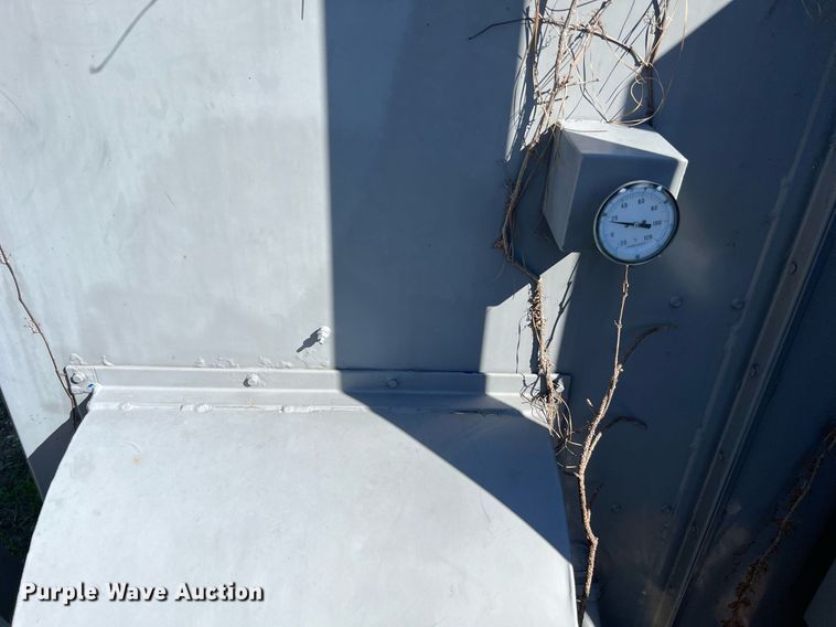 image for item DQ2331 1995 CargoCaire HC-9000-SEA  HVAC unit