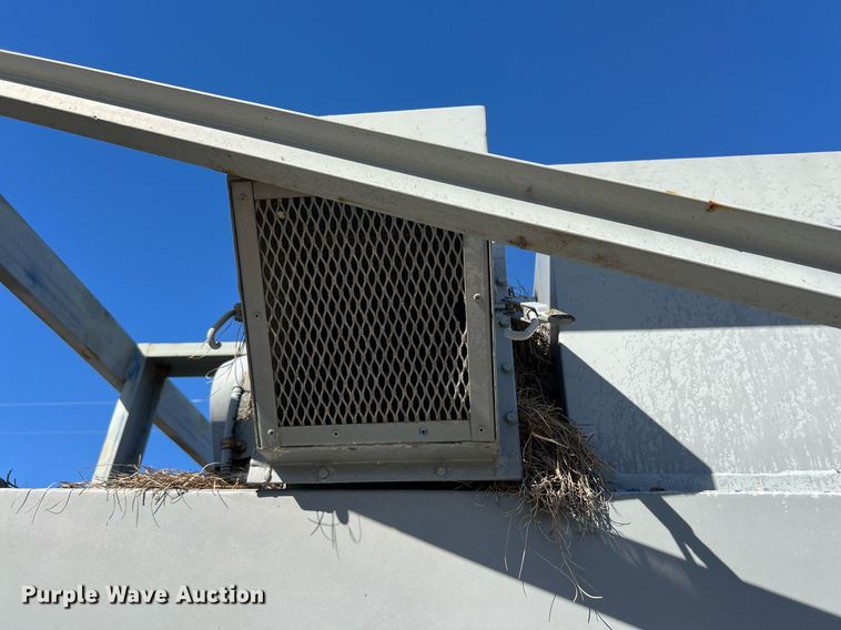 image for item DQ2331 1995 CargoCaire HC-9000-SEA  HVAC unit