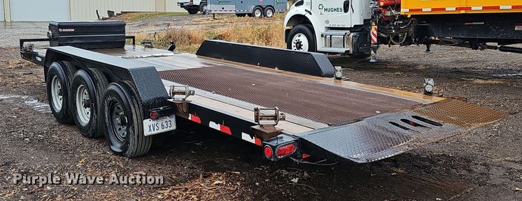 image for item DQ8493 2016 Load Trail TD8122073  equipment trailer