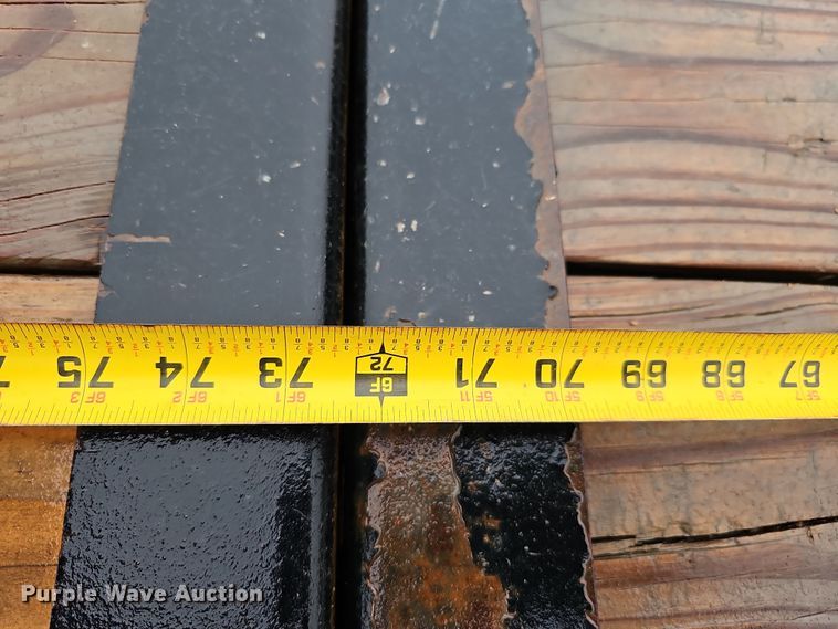 image for item DQ8493 2016 Load Trail TD8122073  equipment trailer