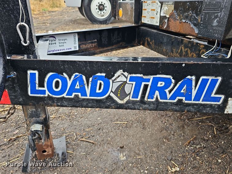image for item DQ8493 2016 Load Trail TD8122073  equipment trailer