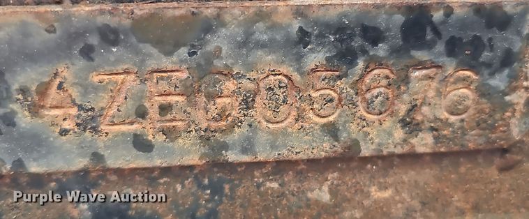 image for item DQ8493 2016 Load Trail TD8122073  equipment trailer