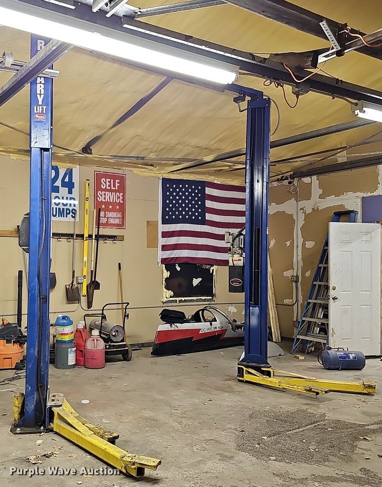 image for item DQ8507 Rotary SP0A9-200  two post automotive lift