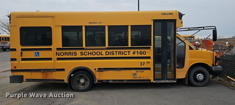 image for item DQ8550 2009 Chevrolet CG33803  school bus