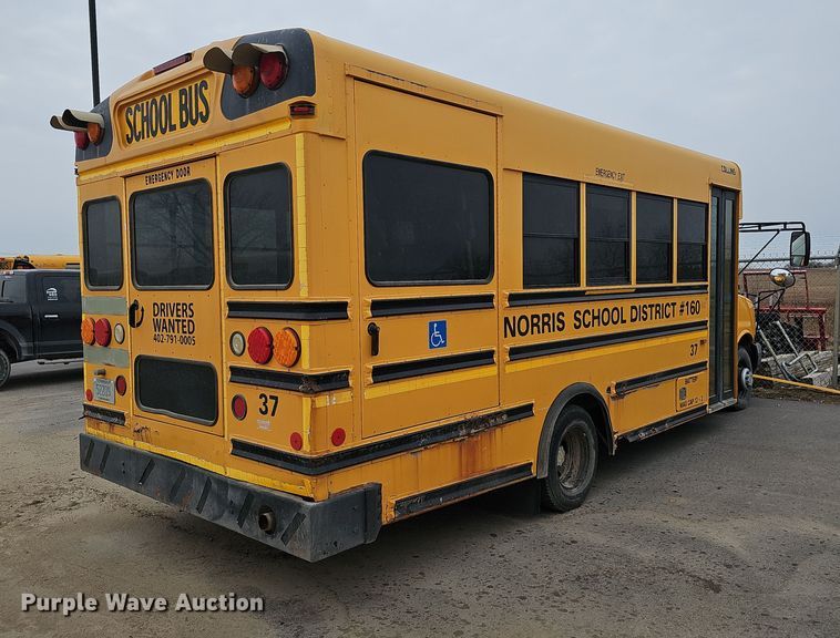 image for item DQ8550 2009 Chevrolet CG33803  school bus