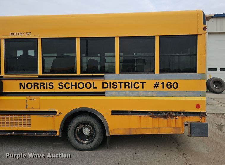 image for item DQ8550 2009 Chevrolet CG33803  school bus