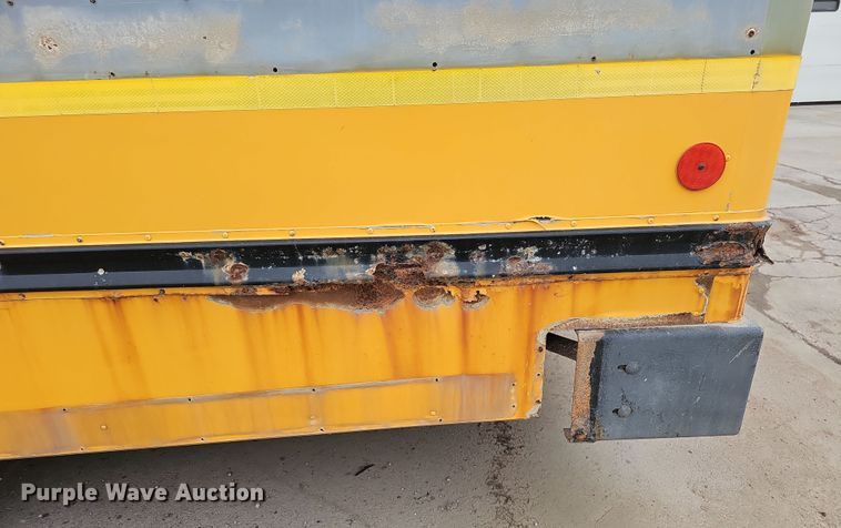 image for item DQ8550 2009 Chevrolet CG33803  school bus