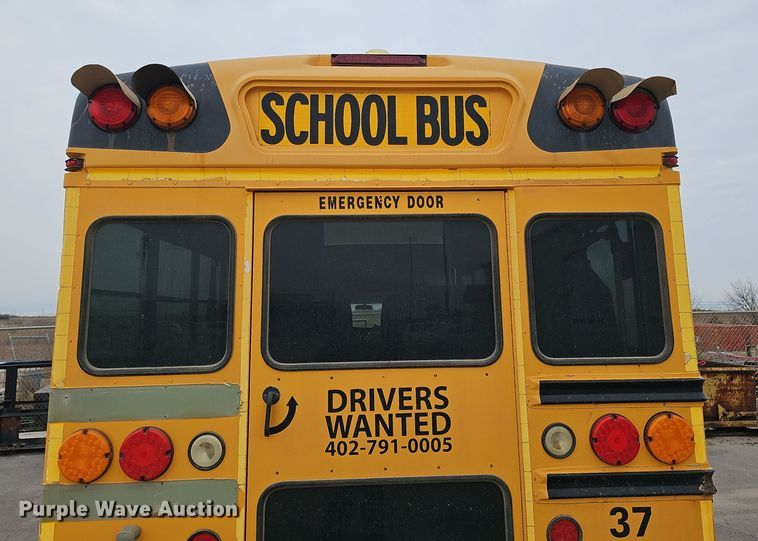 image for item DQ8550 2009 Chevrolet CG33803  school bus