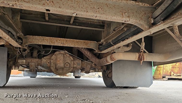 image for item DQ8550 2009 Chevrolet CG33803  school bus