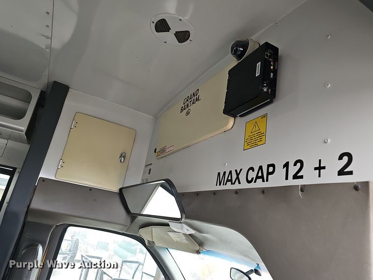 image for item DQ8550 2009 Chevrolet CG33803  school bus