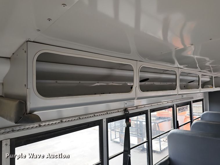 image for item DQ8550 2009 Chevrolet CG33803  school bus