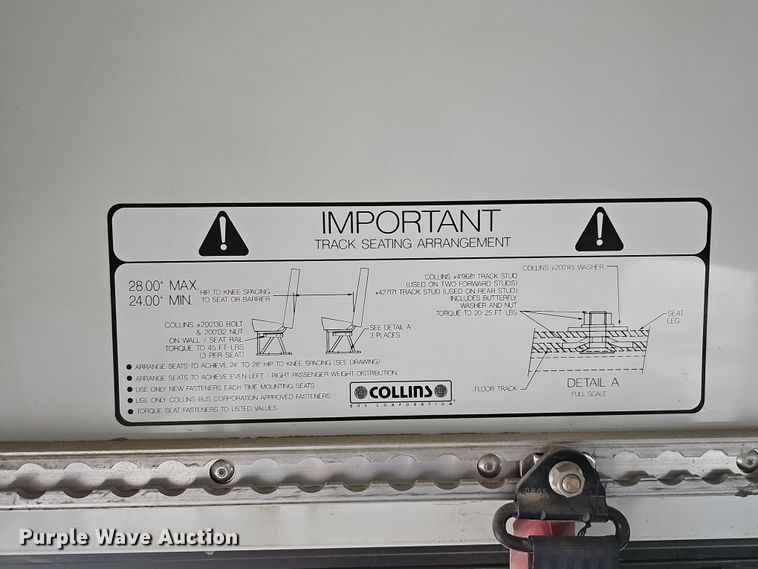 image for item DQ8550 2009 Chevrolet CG33803  school bus