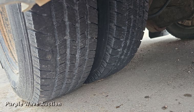 image for item DQ8550 2009 Chevrolet CG33803  school bus