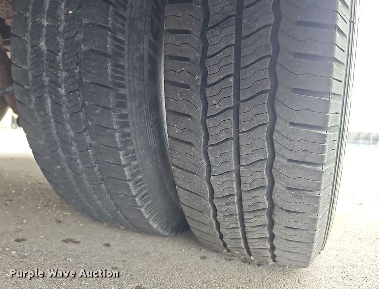 image for item DQ8550 2009 Chevrolet CG33803  school bus