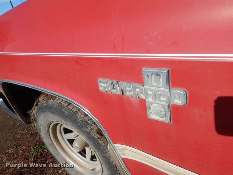 image for item DR5907 1984 Chevrolet C10  pickup truck