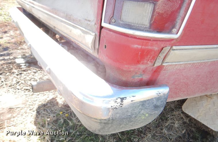 image for item DR5907 1984 Chevrolet C10  pickup truck