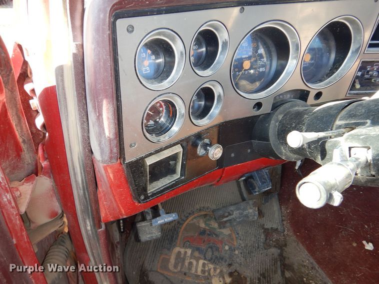 image for item DR5907 1984 Chevrolet C10  pickup truck