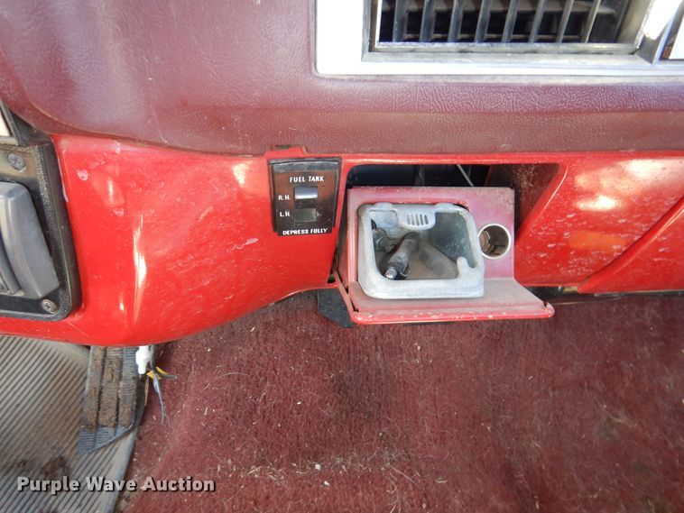 image for item DR5907 1984 Chevrolet C10  pickup truck