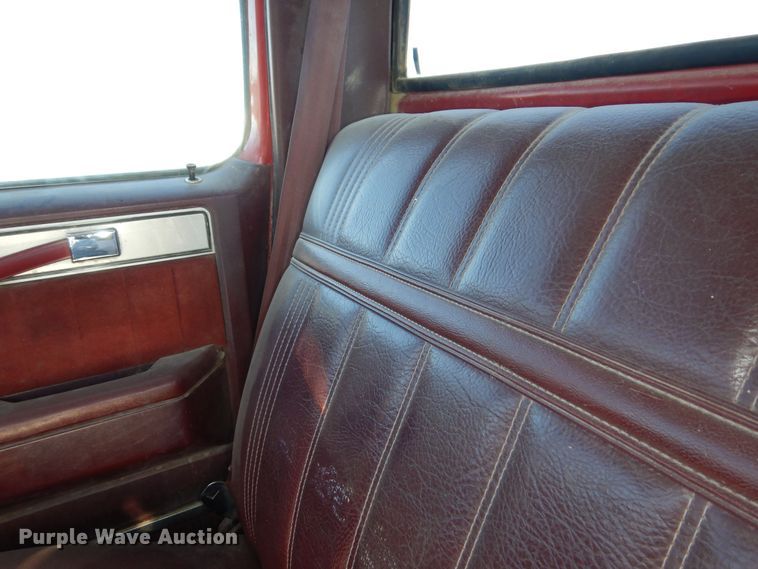 image for item DR5907 1984 Chevrolet C10  pickup truck