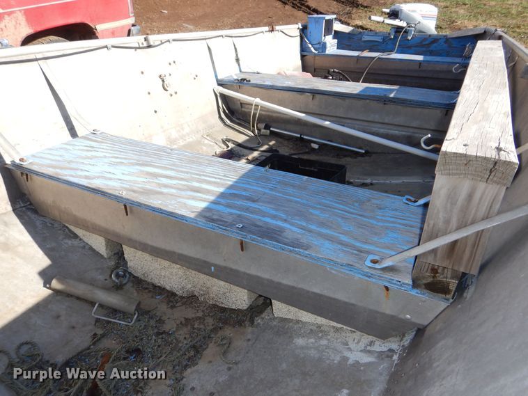 image for item DR5908 1968  boat