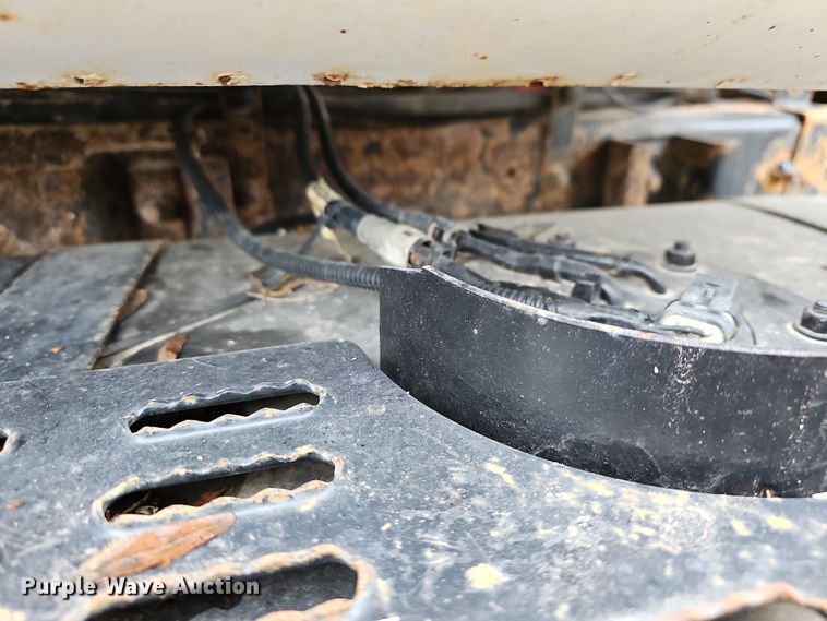 image for item DR5912 2002 Chevrolet C7500  propane delivery truck