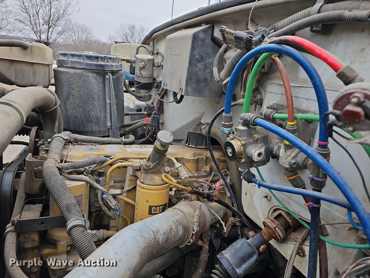 image for item DR5912 2002 Chevrolet C7500  propane delivery truck