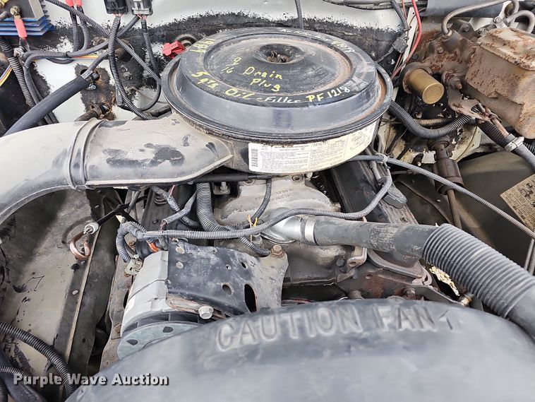image for item DR5920 1989 Chevrolet 3500  flatbed pickup truck