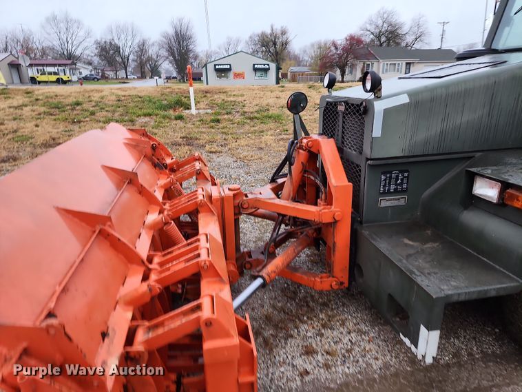 image for item DR7789 1999 Entwistle Company MB-4  tug