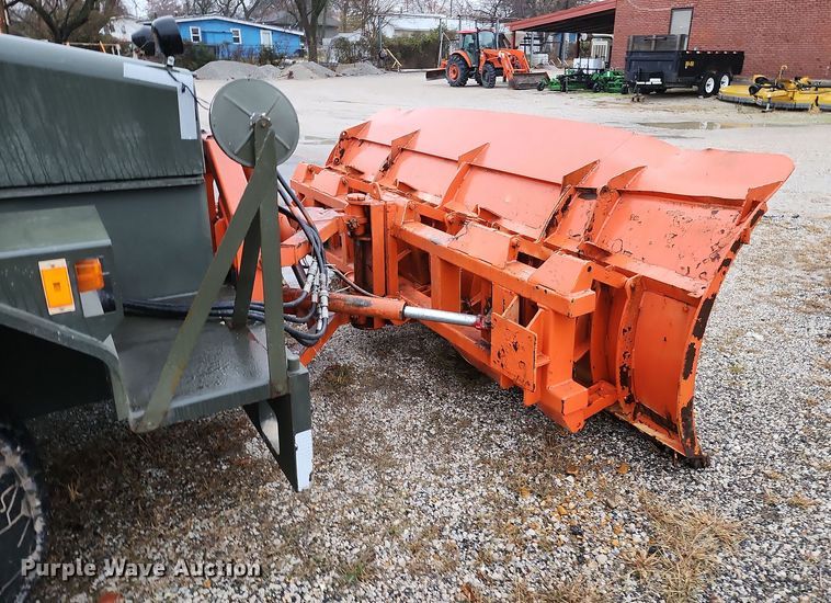 image for item DR7789 1999 Entwistle Company MB-4  tug