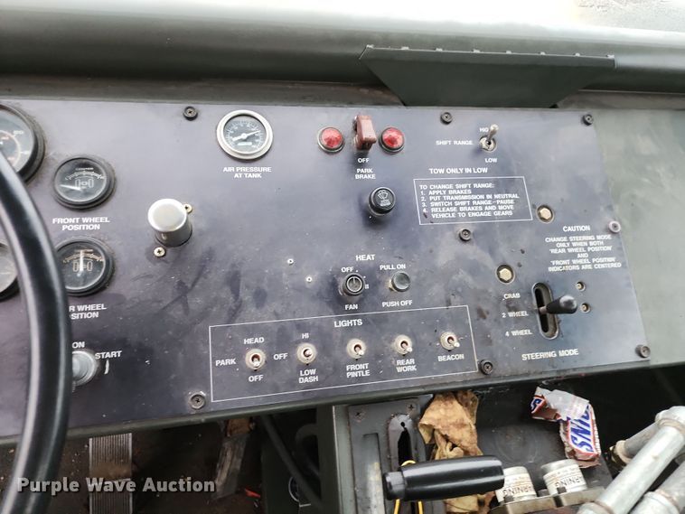 image for item DR7789 1999 Entwistle Company MB-4  tug