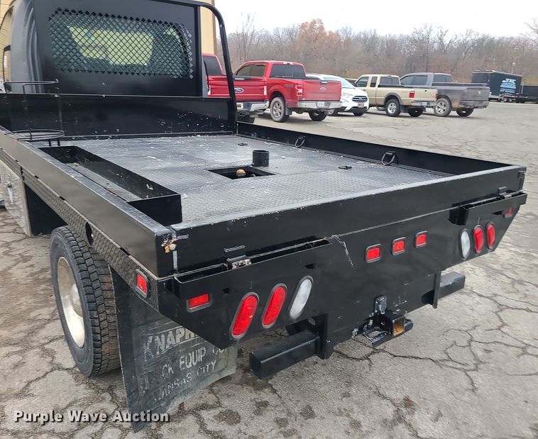 image for item DR7791 2006 Chevrolet C4500  flatbed truck