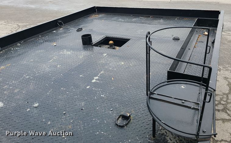 image for item DR7791 2006 Chevrolet C4500  flatbed truck