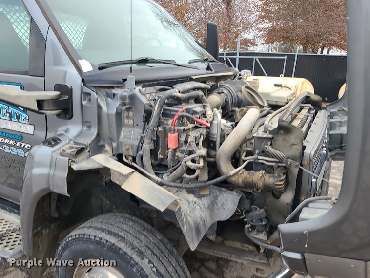 image for item DR7791 2006 Chevrolet C4500  flatbed truck