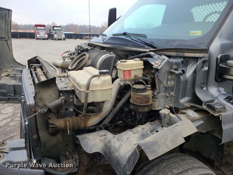 image for item DR7791 2006 Chevrolet C4500  flatbed truck