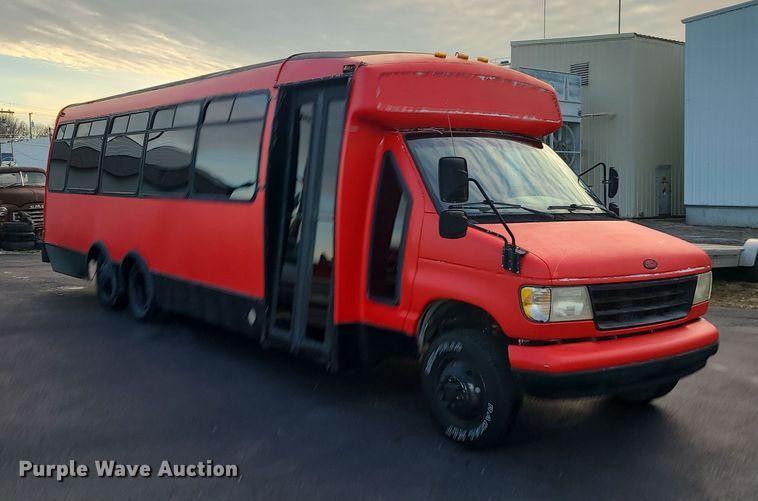 image for item DR7797 1993 Ford E350  party bus