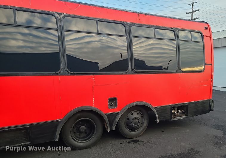 image for item DR7797 1993 Ford E350  party bus