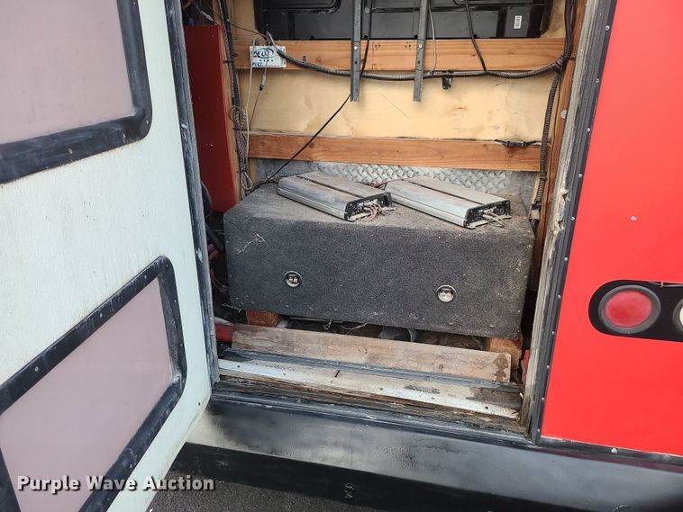 image for item DR7797 1993 Ford E350  party bus