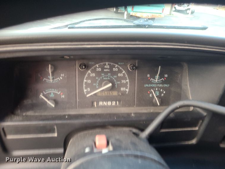 image for item DR7797 1993 Ford E350  party bus