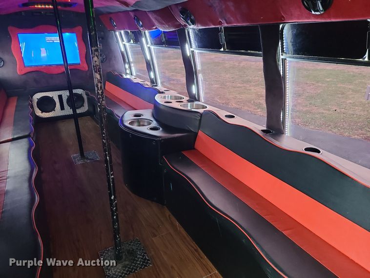 image for item DR7797 1993 Ford E350  party bus