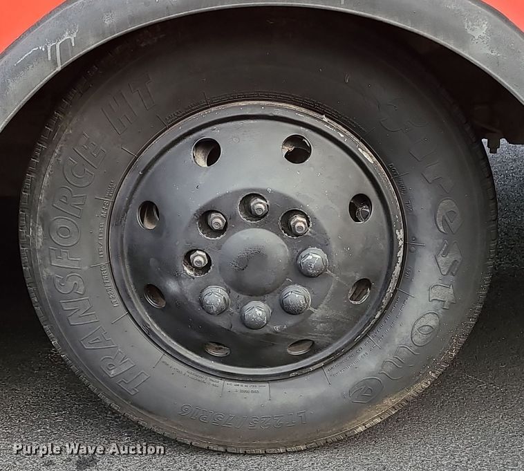 image for item DR7797 1993 Ford E350  party bus