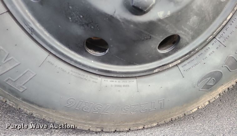 image for item DR7797 1993 Ford E350  party bus