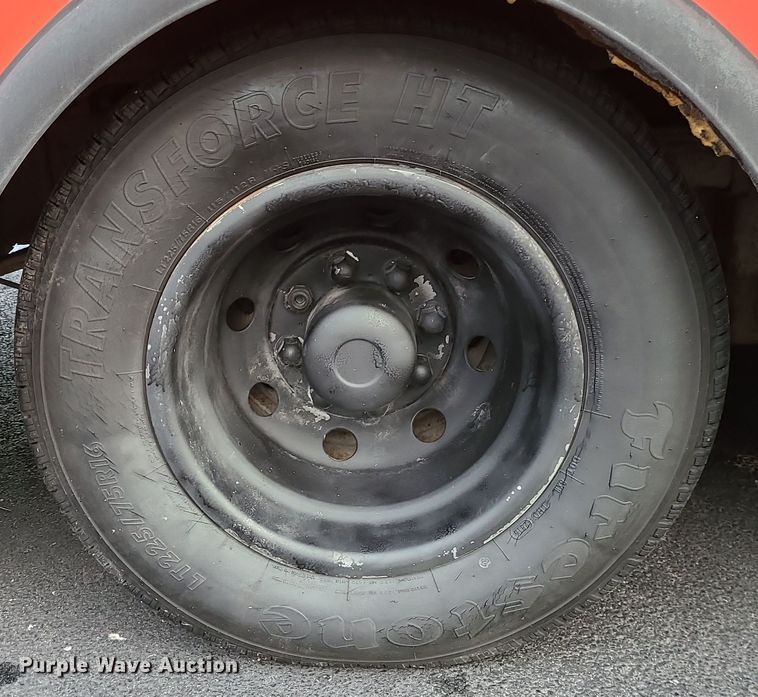 image for item DR7797 1993 Ford E350  party bus