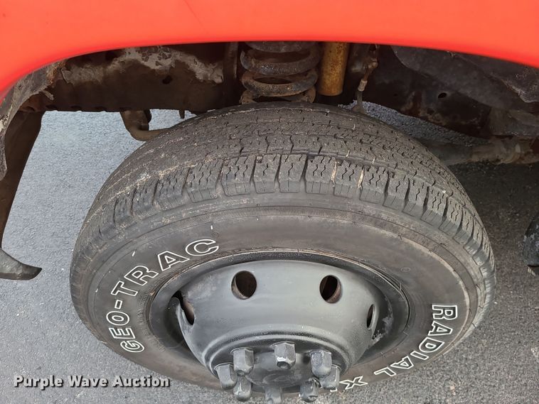 image for item DR7797 1993 Ford E350  party bus