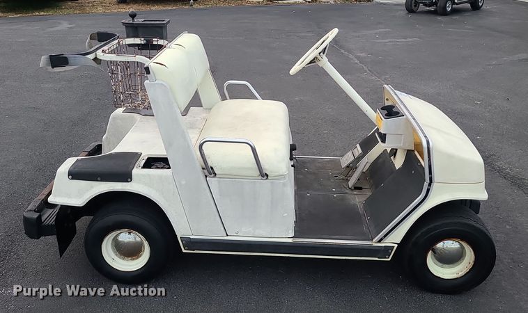 image for item DR7798 Yamaha  golf cart