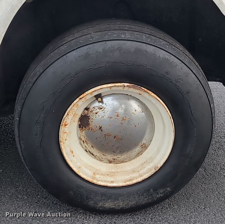 image for item DR7798 Yamaha  golf cart