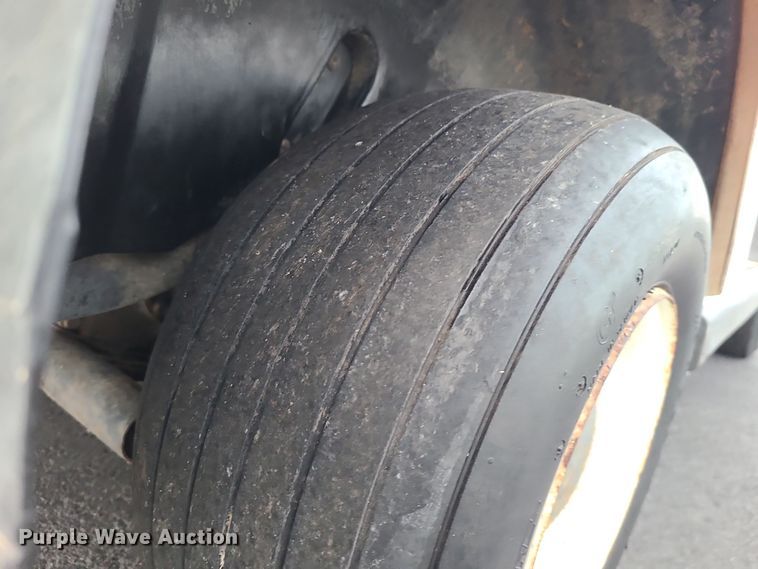 image for item DR7798 Yamaha  golf cart