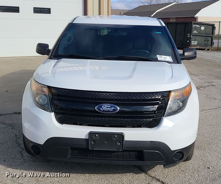 image for item DR7805 2013 Ford Explorer Police Interceptor  SUV