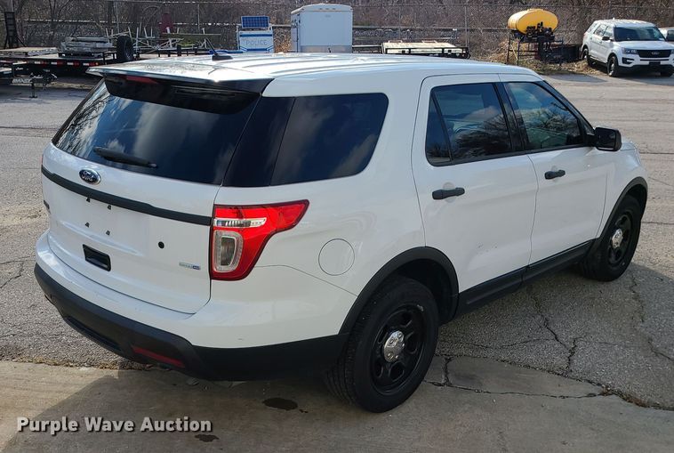 image for item DR7805 2013 Ford Explorer Police Interceptor  SUV